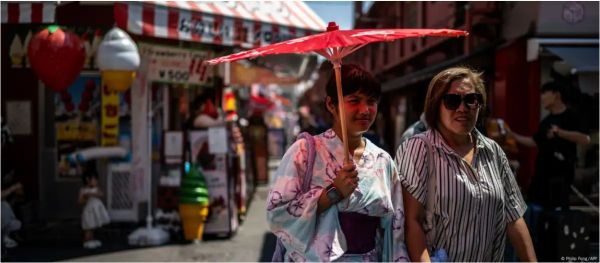 लगातार बढ़ रही गर्मी से जापान के लोगों में चिंता बढ़ी