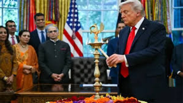 ट्रंप ने व्हाइट हाउस में दिवाली समारोह आयोजित किया, अमेरिका-भारत संबंधों को बताया “बहुत अच्छा”