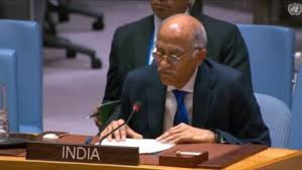 पाकिस्तान के लिए लोकतंत्र की अवधारणा बाहरी है, उसे कब्जे वाले क्षेत्रों में दमन बंद करना चाहिए: भारत