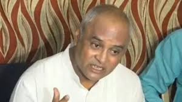 ऑस्ट्रेलियाई महिला क्रिकेटरों पर दिए कैलाश विजयवर्गीय के विवादित बयान पर कांग्रेस ने क्या कहा