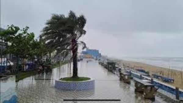 चक्रवाती तूफ़ान मोंथा आंध्र में अब दक्षिण की ओर बढ़ा, मौसम विभाग ने दी अहम जानकारी