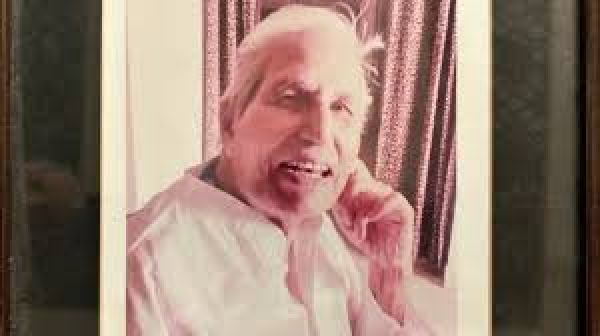 प्रशांत किशोर के गाँव में उनके पिता की पहचान पड़ती है भारी- ग्राउंड रिपोर्ट