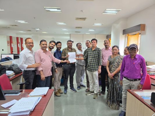 आईडी में मंत्रालय महानदी भवन नहीं, विरोध में कार्ड वापस कर रहे कर्मचारी 