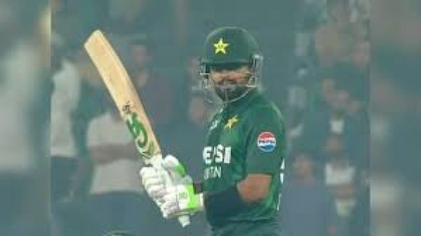 बाबर आज़म ने तोड़ा रोहित शर्मा का ये रिकॉर्ड