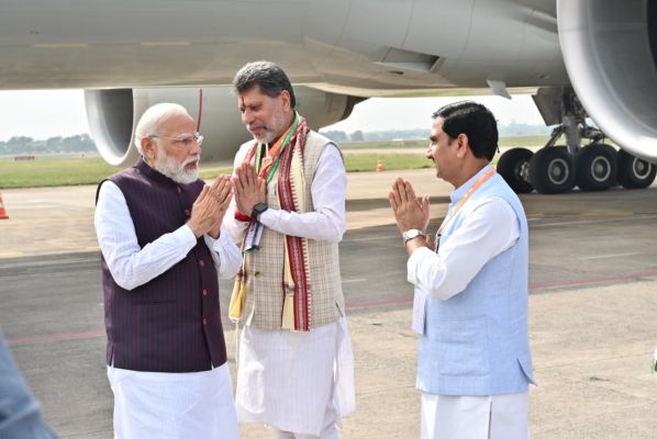 नवा रायपुर में प्रधानमंत्री मोदी तस्वीरों में