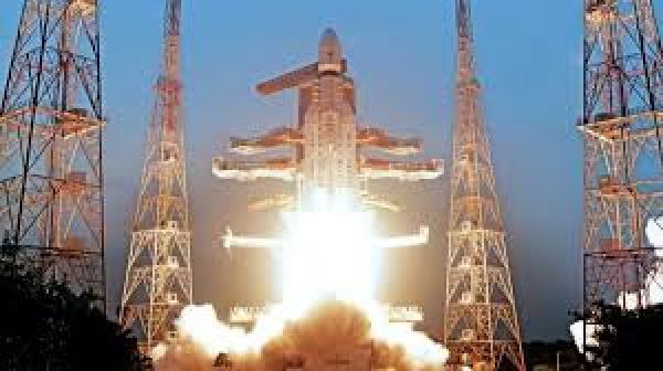 इसरो ने लॉन्च किया 4,400 किलो का सीएमएस-03 सैटेलाइट