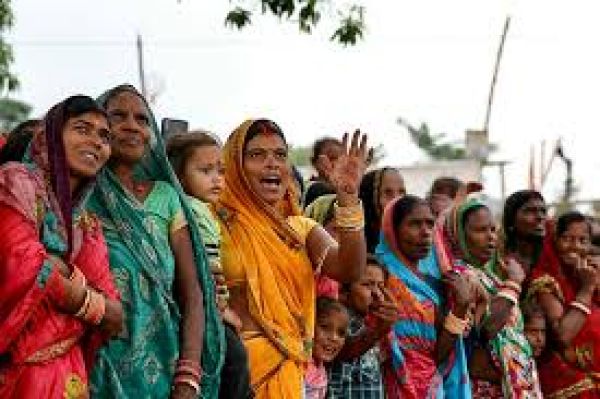 बिहार चुनाव में आज शाम थम जाएगा प्रचार अभियान, राजनीतिक बयानबाजियां जोरों पर