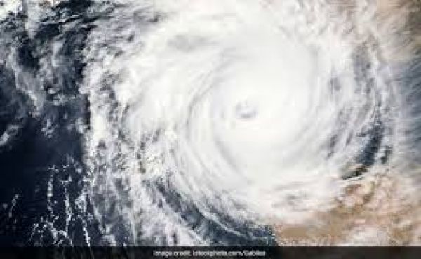 ‘कालमेगी’ तूफान से फिलीपीन में कम से कम दो लोगों की मौत, हजारों विस्थापित