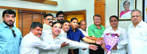 डॉ. रमन के नेतृत्व में नया विस भवन विकास, विश्वास और संकल्प का बनेगा प्रतीक-सतीश