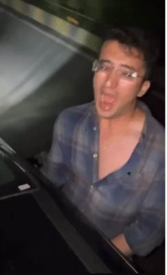 कार के गेट पर बैठ पंजाबी गाने पर स्टंट, नवा रायपुर का वीडियो वायरल