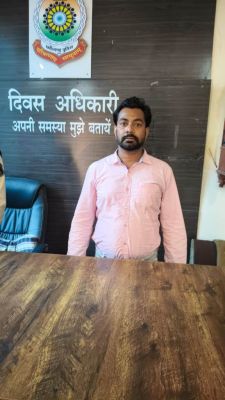 पति से तलाक दिलाने वाले वकील ने महिला से शादी का झांसा देकर किया रेप  