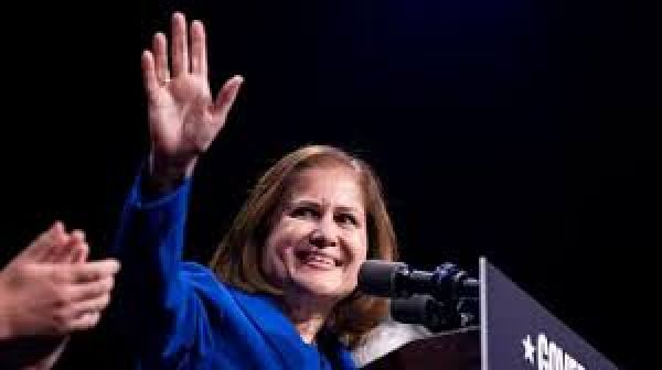 भारतीय मूल की ग़ज़ाला हाशमी ने जीता वर्जीनिया के लेफ़्टिनेंट गवर्नर पद का चुनाव