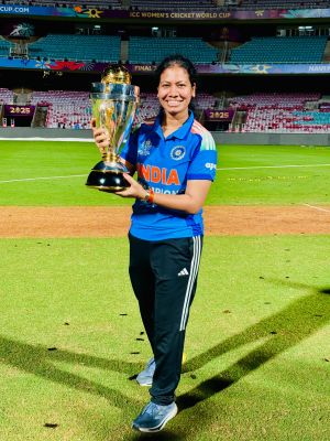 राज्य सरकार जी. आकांक्षा सत्यवंशी को 10 लाख की सम्मान राशि देगी 