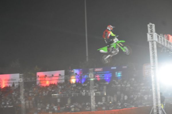  बूढ़ातालाब आउटडोर स्टेडियम में दो दिवसीय मोटर बाइक शो तस्वीरों में