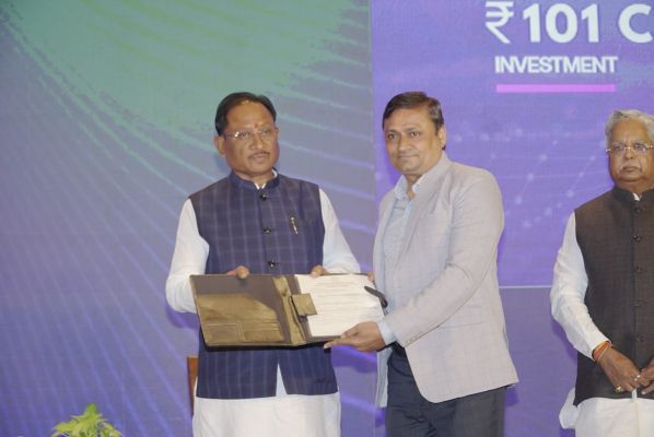वेल्सपन समूह सहित उद्योगपतियों ने छत्तीसगढ़ में निवेश की इच्छा जताई