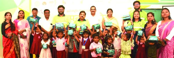 बच्चों, गर्भवती महिलाओं और स्तनपान कराने वाली माताओं को पोषण-स्वास्थ्य जागरूकता