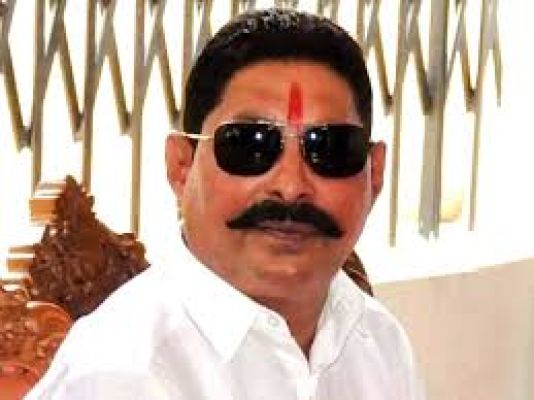 बिहार चुनाव नतीजे: मोकामा से अनंत सिंह आगे