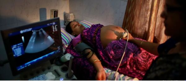 वायु प्रदूषण से गर्भवती मां और उसके बच्चे को भी खतरा