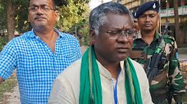 झारखंड : घाटशिला उपचुनाव में झामुमो ने 38,524 मतों से जीत दर्ज की