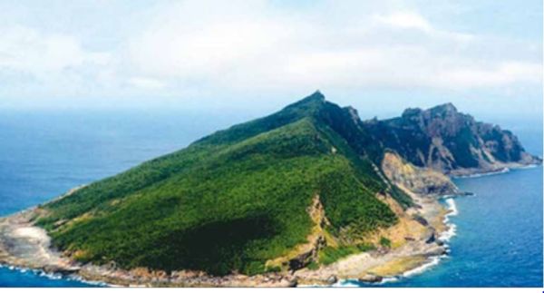 सेनकाकू द्वीप पर चीन ने भेजी सेना, जापान से बिगड़ते रिश्तों के बीच इतना शोर क्यों?