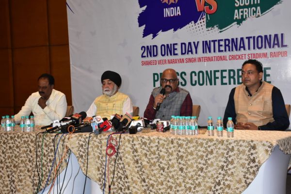 वन डे क्रिकेट मैच के टिकिट बुकिंग 22 नवंबर से, स्टूडेंट की टिकिट 800 रूपए में 