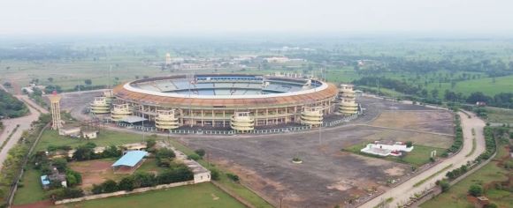 ‘छत्तीसगढ़’ का  संपादकीय : अंतरराष्ट्रीय स्टेडियम और स्थानीय बच्चों के खेलकूद के बीच कोई रिश्ता नहीं...