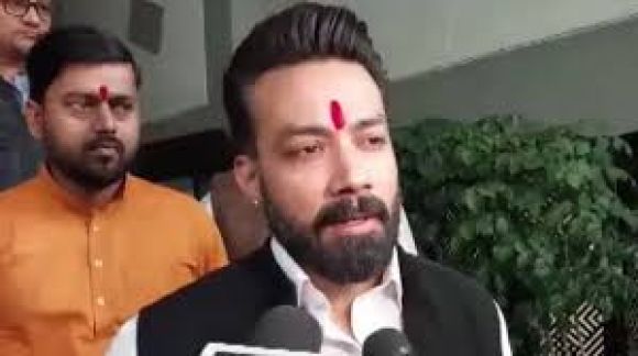 लोक जनशक्ति पार्टी (रामविलास) के कितने लोग शपथ लेंगे? पार्टी के सांसद ने बताया