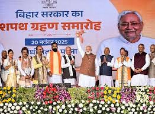 प्रधानमंत्री मोदी और शाह की मौजूदगी में नीतीश ने 10वीं बार बिहार के मुख्यमंत्री पद की शपथ ली