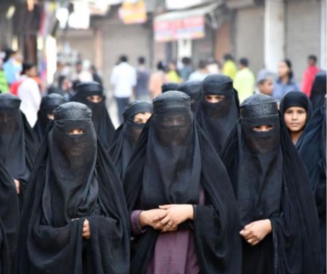 ‘छत्तीसगढ़’ का  संपादकीय : मुस्लिम महिला के हक पर सुप्रीम चर्चा जारी, जज 21वीं सदी ध्यान रखें