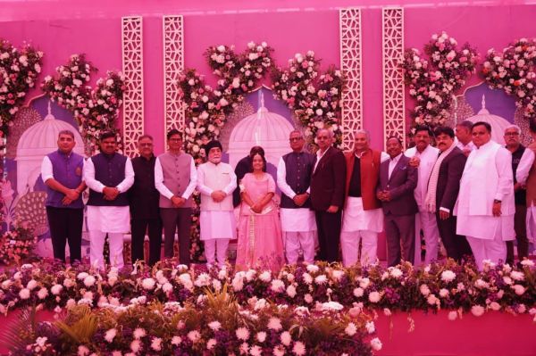 ओम माथुर के परिवार में विवाह समारोह, सीएम-मंत्री शामिल हुए