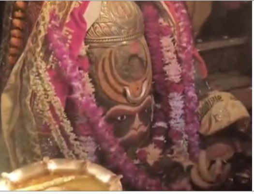 महाकाल के दरबार में भक्तों का तांता, त्रिपुंड और मुंडमाला में बाबा के दिव्य दर्शन