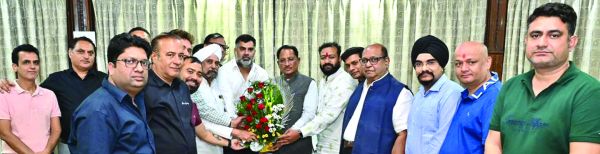 छग रियल एस्टेट एसोसिएशन ने चुनौतियों और नई गाइडलाइन के प्रभावों से सीएम को कराया अवगत