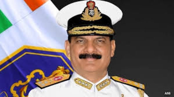 मैं अब भी बांग्लादेश को मित्र कहना पसंद करता हूं, उम्मीद है कि वहां हालात सुधरेंगे: नौसेना प्रमुख