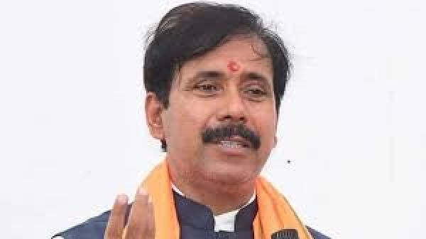 नये श्रम कानूनों से श्रमशक्ति को मिलेगी मजबूती : श्रम मंत्री अनिल राजभर