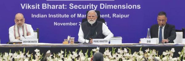 नक्सल इलाकों में लोगों का भरोसा जीतने के लिए भी बनाएं रोडमैप