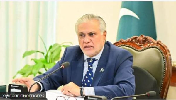 पाकिस्तान का आरोप- भारत श्रीलंका जाने वाली उसकी मानवीय मदद रोक रहा है