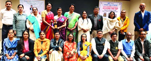 विद्यार्थियों का मित्रवत मार्गदर्शन करें तो वे मानसिक तनाव से दूर रह स्वस्थ महसूस करेंगे-डॉ. इला गुप्ता