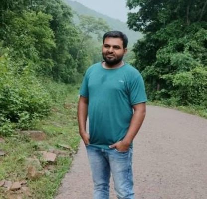 नक्सलियों ने अगवा ठेकेदार इम्तियाज की हत्या की