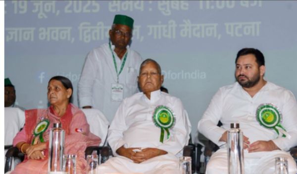 लैंड फॉर जॉब घोटाला: कोर्ट ने 103 आरोपियों की स्टेटस रिपोर्ट दाखिल करने के लिए सीबीआई को दिए दो दिन