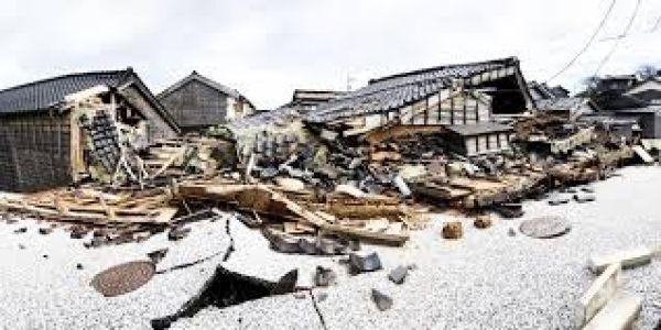 जापान में ज़ोरदार भूकंप से कम से कम 30 लोग घायल, पीएम ने की यह अपील