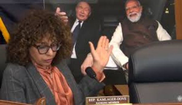 अमेरिका की संसदीय कमेटी में दिखाई गई पीएम मोदी और राष्ट्रपति पुतिन की ये तस्वीर