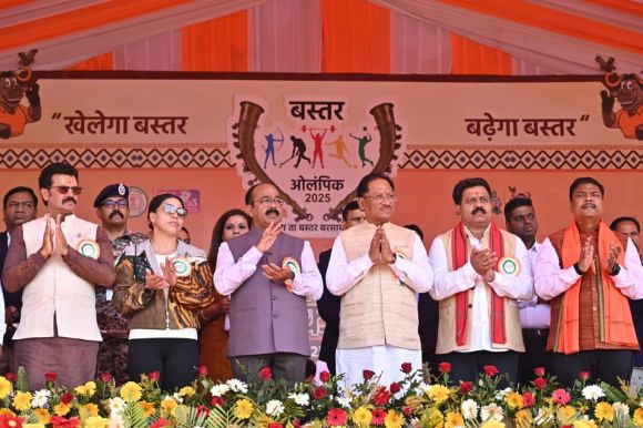 बस्तर अब शांति-समरसता और समृद्धि की ओर अग्रसर-साय