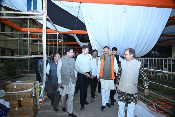 रायपुर पश्चिम में बड़ा स्वास्थ्य शिविर, मंत्री जायसवाल ने तैयारियों का लिया जायजा, 18 से शुरू होगा कैंप