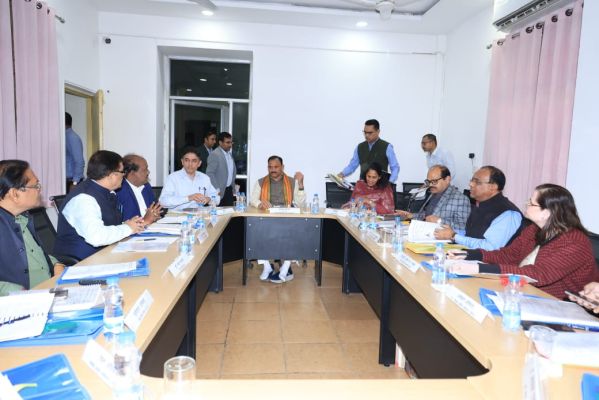 आयुर्वेद आचार्यों के नाम पर  होगा कॉलेज भवन