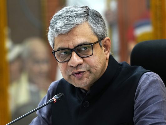 मोदी कैबिनेट ने जनगणना 2027 के लिए 11,718 करोड़ के बजट को मंज़ूरी दी