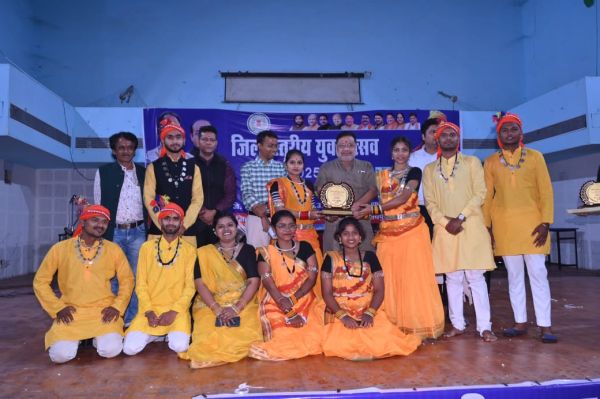 युवा उत्सव के विजेताओं को सोनी ने पुरस्कृत किया 