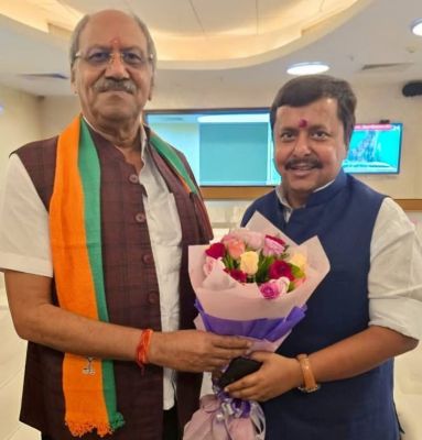 नवीन के सफल एवं प्रभावशाली कार्यकाल की कामना की बृजमोहन ने 