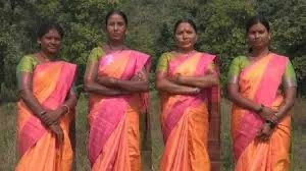 बाघों के साये में स्कूल का रास्ता, चार महिलाएं बनीं बच्चों की ढाल