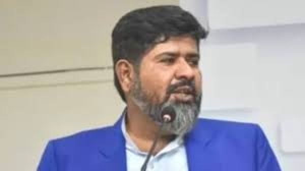 महिला का हिजाब खींचने का मामला: पाकिस्तान की मानवाधिकार परिषद ने भारत सरकार से ये मांग की