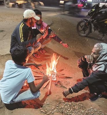 बिहार में घने कोहरे का पूर्वानुमान, शीतलहर से बढ़ेगी ठिठुरन